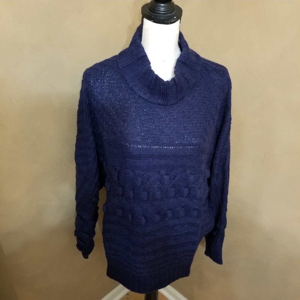 Caslon Peacoat Navy Sweater in XL
